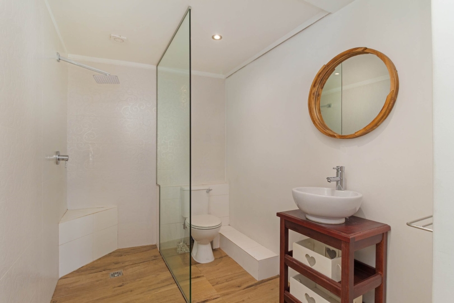 3 Bedroom Property for Sale in Bloubergstrand Western Cape